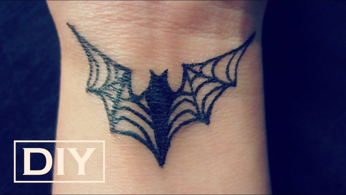 DIY Temporary Tattoo – The Bat